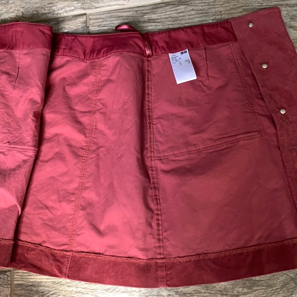 Uniqlo high waist corduroy front button mini skirt - Picture 4 of 4